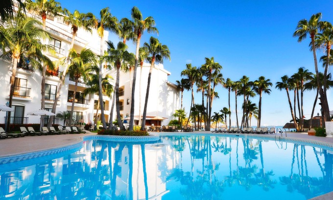 Zona Hotelera Station Balnéaire | The Royal Cancun All Suites Resort