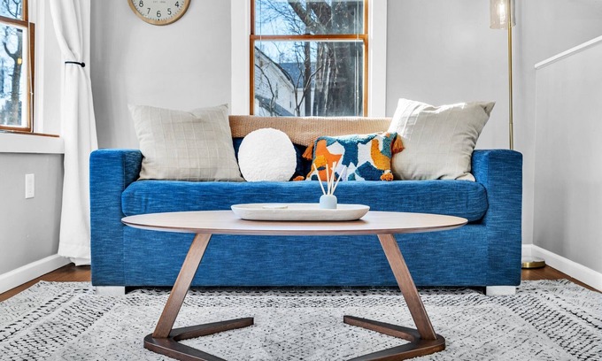 Southern Coast Appartement | The Saco Suite - Downtown, Dog Friendly, Sleeps 4, Walk to Bars & Restaurants!