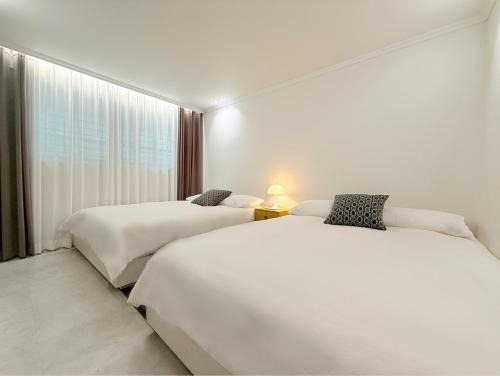 Seogyo-dong Maison | The Scape Hongdae