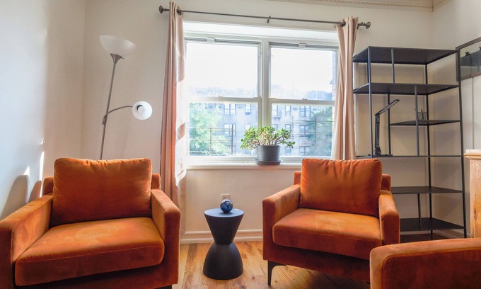 Crown Heights Maison | The Schenectady House - Unit 2 Standard Large Room/Shared Bath & Common Areas