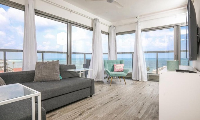 Haifa Appartement | The Sea View apartment by the beach