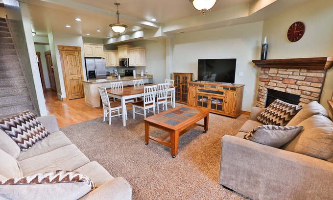 Garden City Maison | The Seasons - Bridger (Unit D). Beautifully Arranged 2 Bedroom 2 Bathroom Condo in Bear Lake, Utah!