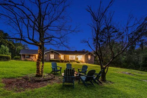 Conyers Maison | The Secluded 7-Acre Elegant Escape