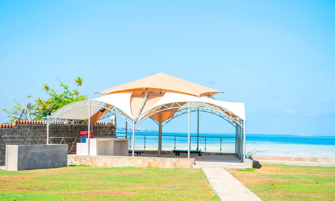 Mombasa Villa | The Secret Garden Luxury Beach House