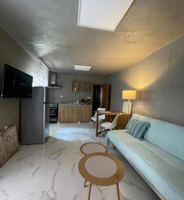 Nea Ionia Appartement | The Secret Studio - OAKA Stadium & nearby hospitals