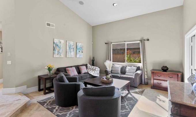 Valle Lindo Maison | The Serene Escape on Los Felis Drive - A Perfect Retreat Awaits You! #41637