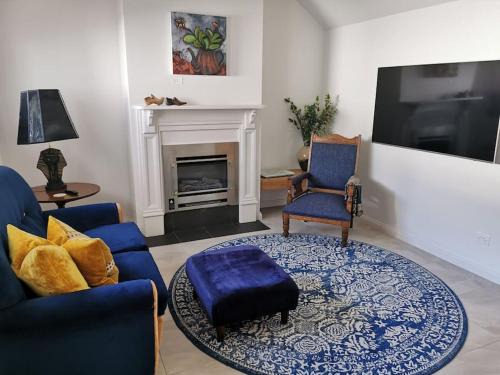 Richmond Maison | The Shoemaker's Cottage