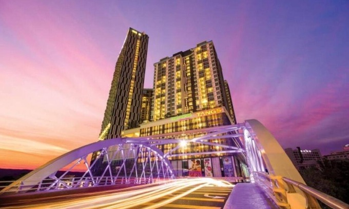 Bunga Paya Pantai Appartement | The Shore Apartment @ Melaka River