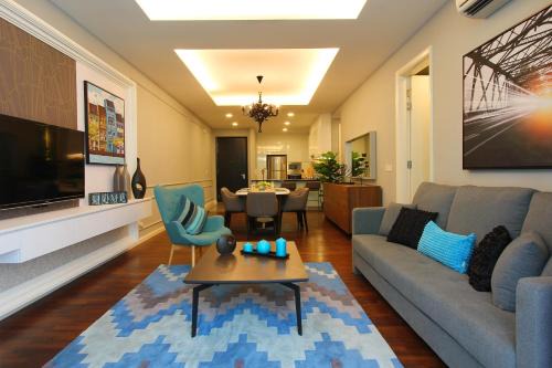 Bunga Paya Pantai Appartement | The Shore Residence Apartment