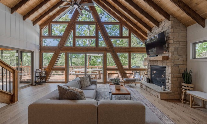 Innsbrook Chalet De Ski | The Sibling Revelry Chalet by Innsbrook Vacations!