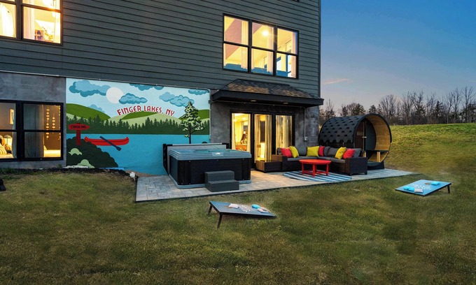 Lansing Maison | The Silversands Lakehouse