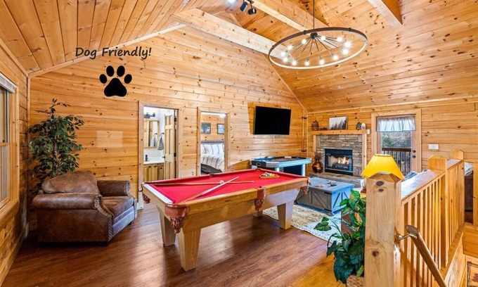 Pigeon Forge Maison | The Sly Fox - Recently Updated/Ideal PF Location