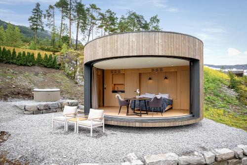Kaupanger Autre | The Sognefjord Cabin 2