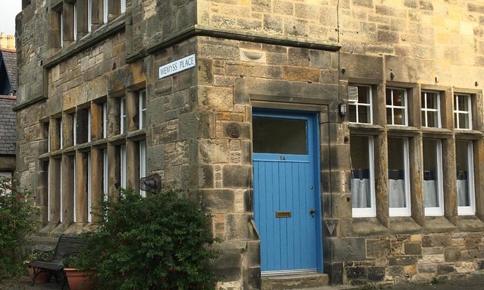 Port Seton Appartement | The Store, harbour holiday cottage