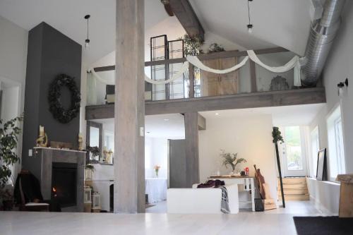 Middlesex Centre Maison | The Studio Loft at Fernwood Hills