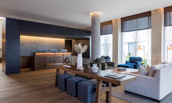 Woodlawn Hôtel | The Study at the University of Chicago
