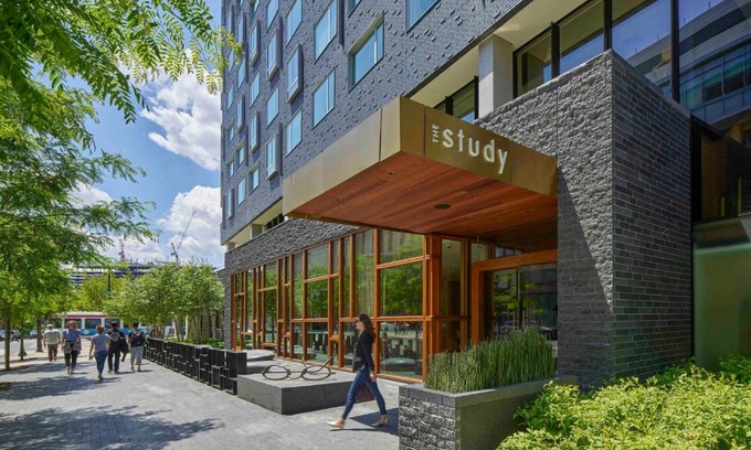 University City Hôtel | The Study at University City, Study Hotels