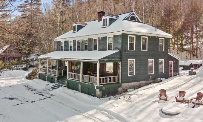 Adirondack Maison | The Sun and Ski - Adirondack Home