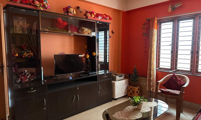 Siliguri Appartement | The Sun-Beam Retreat - 2-bedroom apartment in Siliguri with AC, WiFi