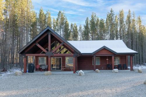 Valemount Maison | The Sundance Cabin