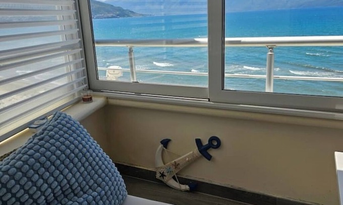Vlore Appartement | The Sunkissed Suite: Your Coastal Retreat in Vlore