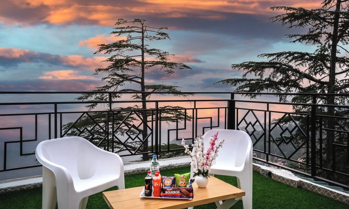 Shimla Appartement | The Sunset Abode Shimla 4BR Valley Views