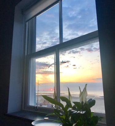 Margate Appartement | The Sunset Apartment - Margate Beach - By Goldex Coastal Breaks