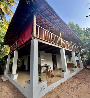Anjuna Chalet De Ski | The Sunset Chalet