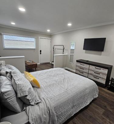 Cleveland Appartement | The Sunshine Suite