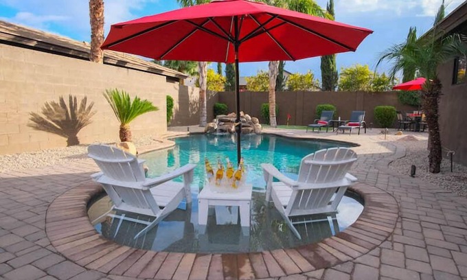 Casa Caballo Maison | MAISON DE LUXE CALME: PISCINE / SPA, PROCHE SHOPPING, FINE DINING, GOLF, SLEEPS 8