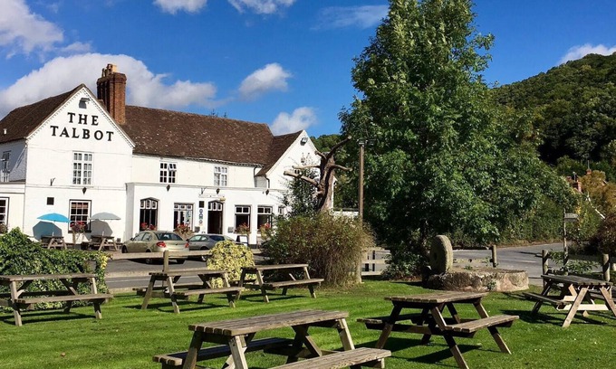 Knightwick Lit Et Petit-Déjeuner | The Talbot at Knightwick