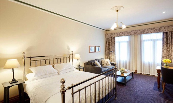 Cranbourne Hôtel | The Terrace at The Settlement