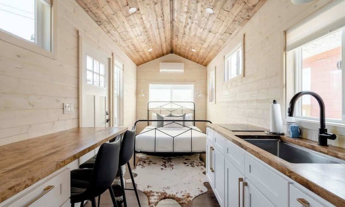 Alberta Arts District Maison | The Tiny Farmhouse on Alberta