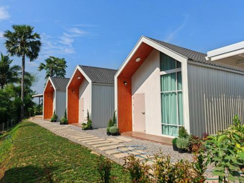 Lampang Maison | The Triple Little House