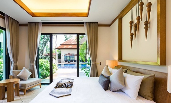 Nai Harn Villa | La cabane tropicale à louer à Naiharn Beach, Phuket