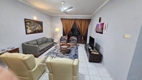 Putrajaya Appartement | The Tropics Homestay
