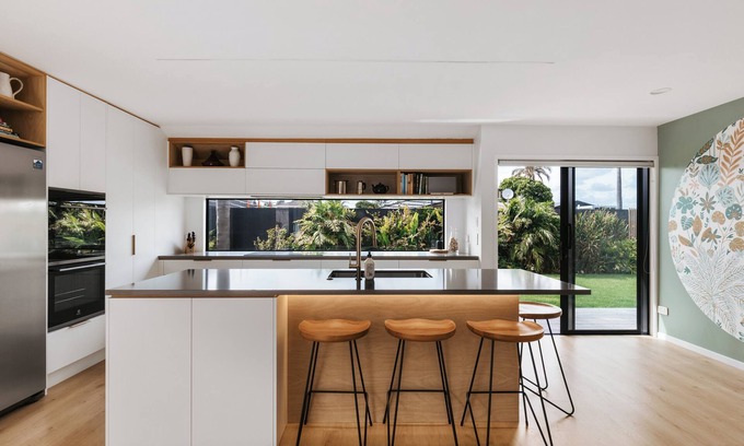 Mount Maunganui Maison | The Tui Tropics ~ Mount Maunganui - Beyonder Holiday Homes