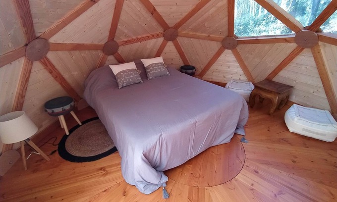 Vitrac Appartement | Le dôme de Tari insolite