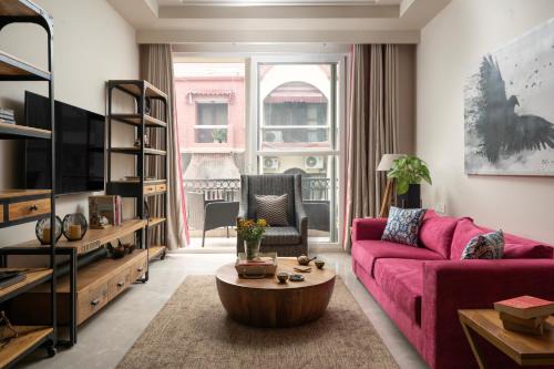 Green Park Appartement | The Urban Perch 3bhk Apartment with lift in South Delhi closest to India gate