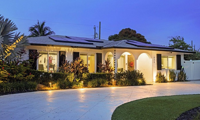 Tropic Palms Maison | The Vacation Getaway