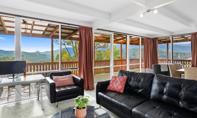 Marysville Maison | THE VIEW - MARYSVILLE