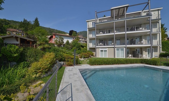 Baveno Appartement | The View-Rainbow:design lake view apartment