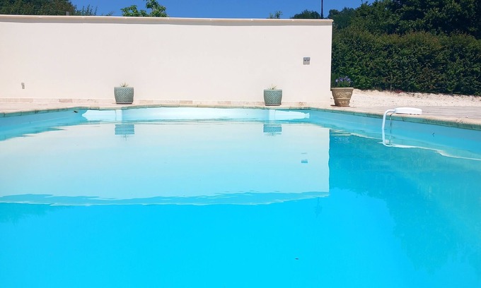 Saint-Front-sur-Nizonne Villa | LA VILLA EN PERIGORD VERT