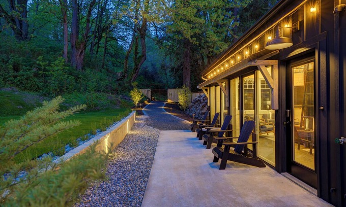 Monroe Maison | The Villa at Richardson Creek