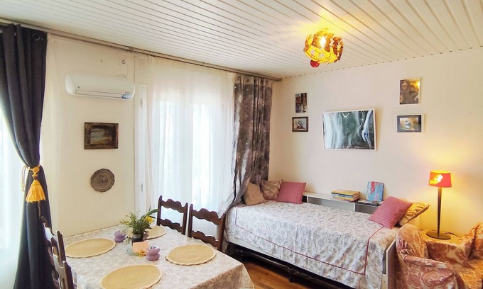 Jouy-le-Moutier Maison | The Villa de Moutier near the hobbies ile and Paris