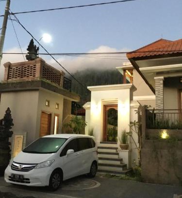 Kedisan Maison | The Villa's Kubu Sandan