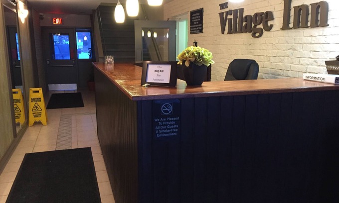 Elora Hôtel | The Village Inn