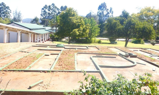 Nyanga Hôtel | The Village Inn Hotel