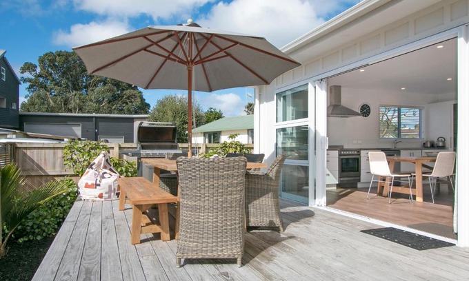 Waihi Beach Maison | The Waihi Beach House - Waihi Beach Holiday Home