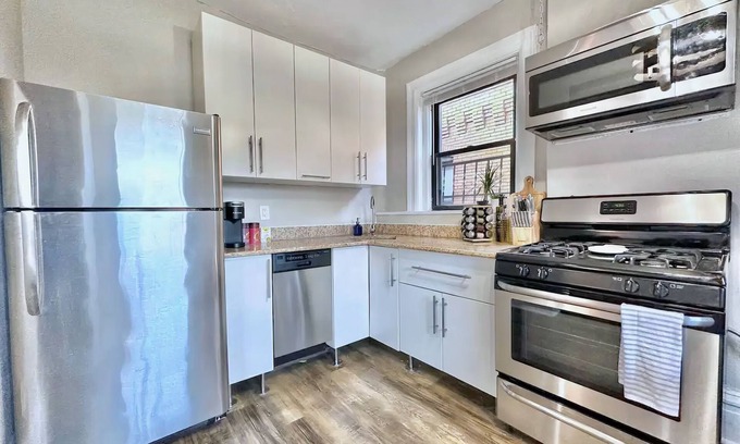 Bloomfield Appartement | The Warhola Bloomfield